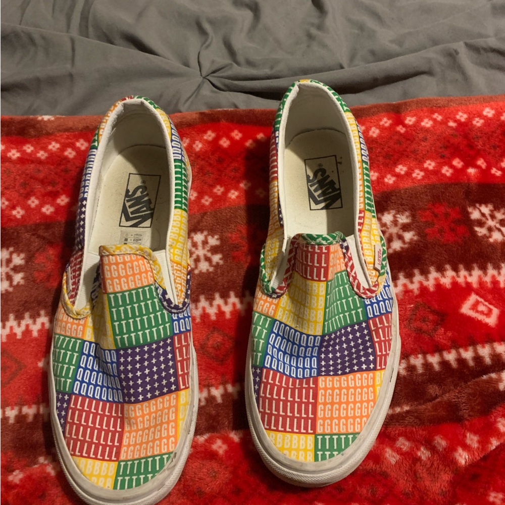 I’m selling vans pride collection shoes - Picture 1 of 1